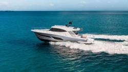 2026 50' Riviera 505 SUV