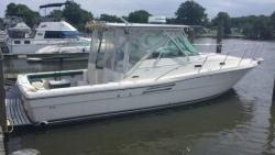 2000 30' Pursuit 3000