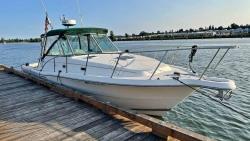 1998 30' Pursuit 3000 Express