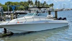 1993 28' Fountain Walk Around