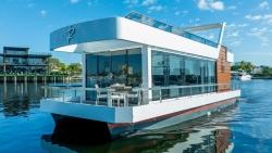 2023 44' Reina Boats 44DR