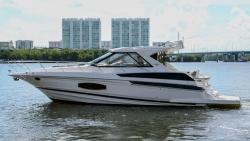 2016 46' Regal 46 Sport Coupe