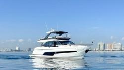 2024 69' Fairline Squadron 68