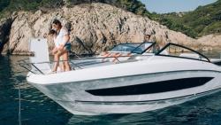 2026 35' Beneteau Flyer 10