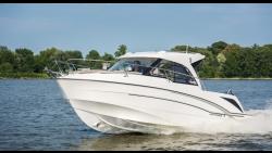 2026 21' Beneteau Antares 7