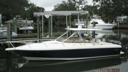 2001 34' Intrepid 348 Walkaround