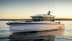 2024 37' Axopar 37XC CROSS CABIN