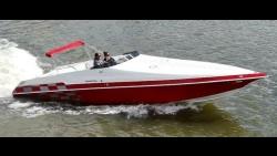 1995 38' Fountain 38 Sport Cruiser