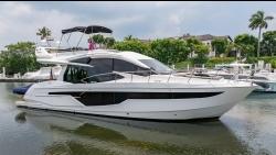 2017 51' Galeon 510 Skybridge