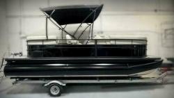 2024 20' Vision WX Tritoon