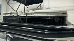 2024 20' Vision WX Tritoon