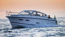 2025 33' Nimbus 305 Drophead