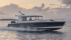 2025 41' Nimbus Commuter 11