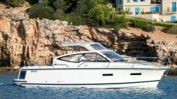 2025 33' Nimbus 305 Drophead