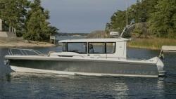 2025 30' Nimbus Commuter 9