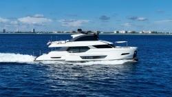 2021 88' Ocean Alexander 27 Explorer