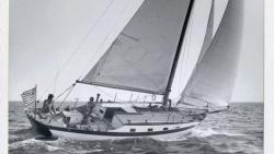 1959 35' Custom Geerd Hendel Raised-Deck Cutter