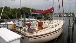 1990 32' Island Packet 32