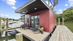 2026 26' Custom Hanks 26 Houseboat