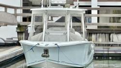 2013 30' Jupiter Center Console