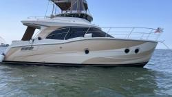 2013 34' Carver C-34 Command Bridge