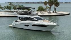 2018 40' Sea Ray FLY 400