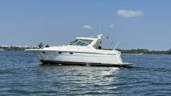 1995 35' Tiara Yachts 3500 Express