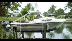 1987 24' 8" MAKO 248 WALKAROUND