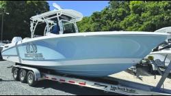 2025 35' WELLCRAFT 302 FISHERMAN