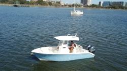 2020 24' Cobia 240CC