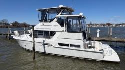 1997 40' Carver 400 Cockpit MY