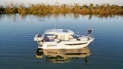 2021 30' Jeanneau 895