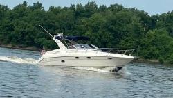 2000 32' Regal 3260