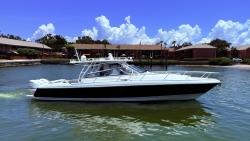 2016 43' Intrepid 