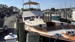 1987 44' Midnight Lace 44 Flybridge Rumrunner