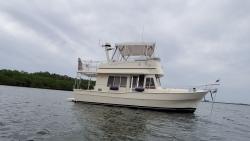 2004 40' Mainship 400
