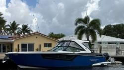 2021 38' Monterey 385SE Super Express