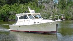 2004 30' Mainship 30 Rum Runner